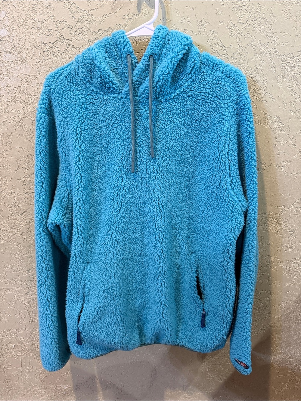 Chubbies Bluebird Day High Pile Hoodie